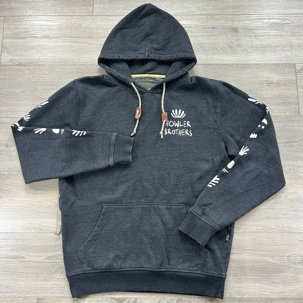 Howler Bros Medium Long Sleeve Pullover Hoodie Dark Grey Logo Back Pocket